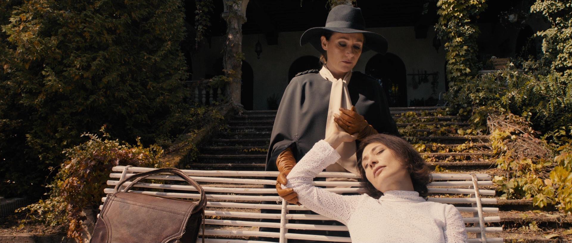 The Duke of Burgundy & the Comforting Horrors of Lesbian Co-Dependency
